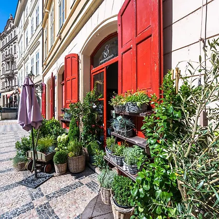 Wishlist Prague Residences - Old Town Square Exterior photo