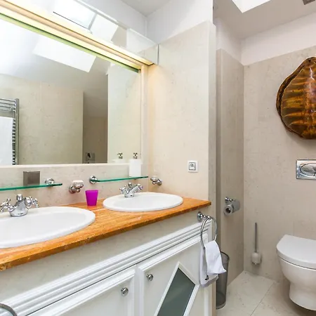 Wishlist Prague Residences - Old Town Square Room photo