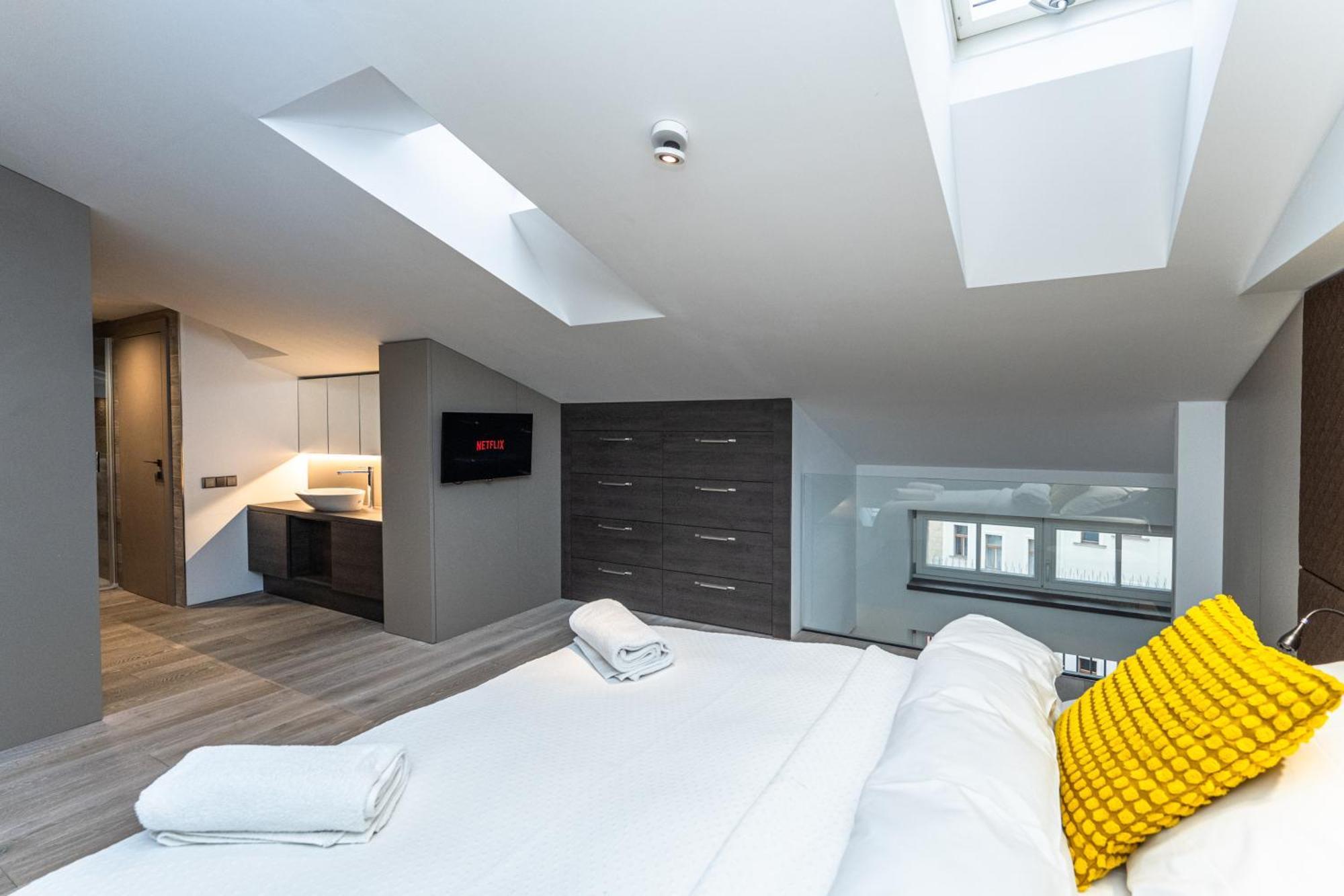 Wishlist Residences - Old Town Square Appartamento *